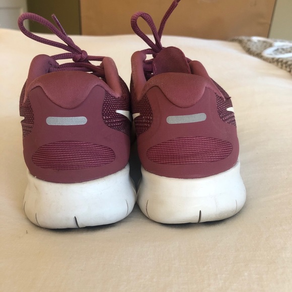 Nike Free Rn - Picture 2 of 3